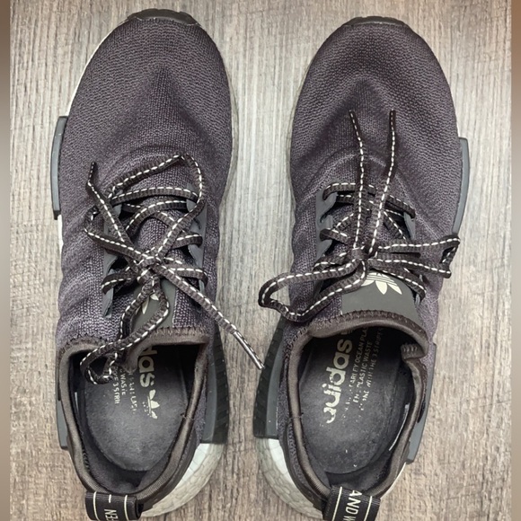 Women’s Adidas NMD shoes size 8. True to size - Picture 2 of 4